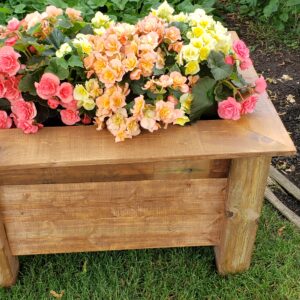GARDEN/FLOWER BOX